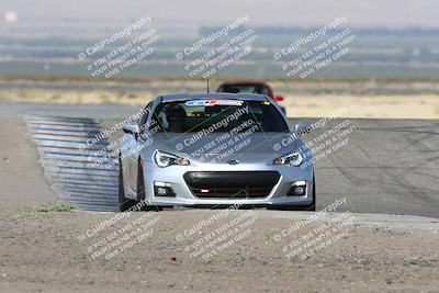 media/Sep-15-2024-Speed Ventures (Sun) [[7a54f7ed2f]]/Yellow Group/Session 1 (Outside Grapevine)/